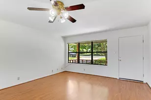 1008 Wright St, Llano, TX 78643 - Photo 7