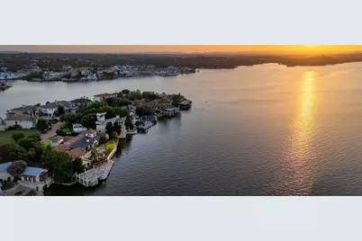 112 Applehead Island, Horseshoe Bay, TX 78657 - Photo 5