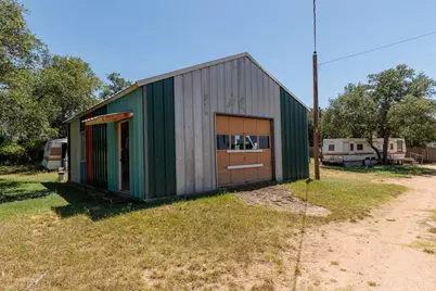 15918 E Highway 29, Buchanan Dam, TX 78609 - Photo 7