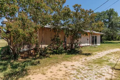15918 E Highway 29, Buchanan Dam, TX 78609 - Photo 5