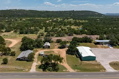 15918 E Highway 29, Buchanan Dam, TX 78609 - Photo 13