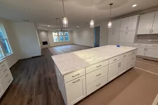 117 Mountain Dr, Horseshoe Bay, TX 78657 - Photo 9