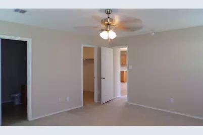 95 E Wildflower, Marble Falls, TX 78654 - Photo 9