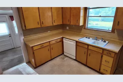 304 N Oak, Richland Springs, TX 76871 - Photo 15