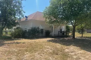 304 N Oak, Richland Springs, TX 76871 - Photo 3