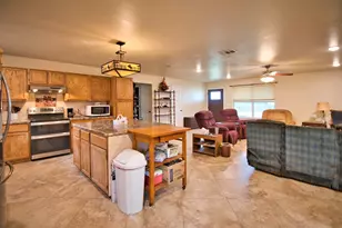 243 E Flag Creek Ranch Rd, Llano, TX 78643 - Photo 17