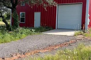 104 Ridge Rd, Burnet, TX 78611 - Photo 5