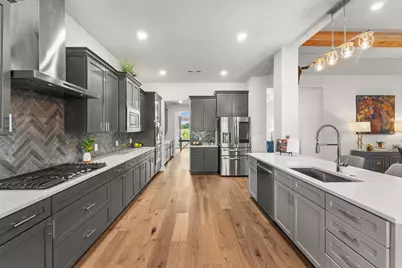 705 Spicewood Trails Dr, Spicewood, TX 78669 - Photo 11