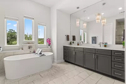 705 Spicewood Trails Dr, Spicewood, TX 78669 - Photo 19