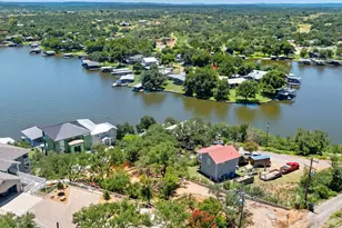 156 Skyline Dr, Sunrise Beach, TX 78643 - Photo 29