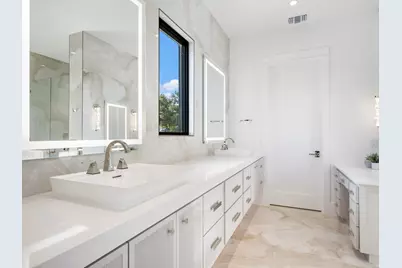 156 Skyline Dr, Sunrise Beach, TX 78643 - Photo 13