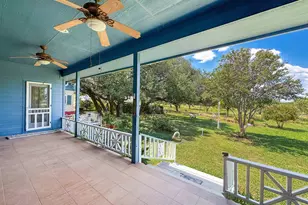 323 Co Rd 303, Llano, TX 78643 - Photo 17