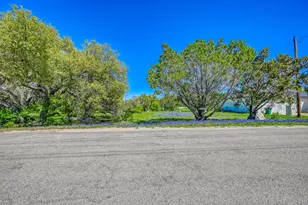 1612 White Tail, Horseshoe Bay, TX 78657 - Photo 11