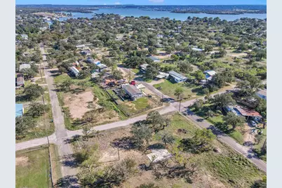 238 E Briar Street, Granite Shoals, TX 78654 - Photo 13