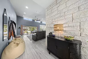 303 Robinhood Ln, Granite Shoals, TX 78654 - Photo 7