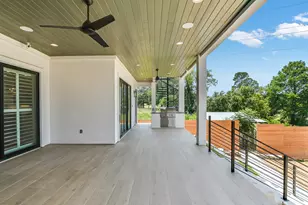 114 Captains Cv, Horseshoe Bay, TX 78657 - Photo 13