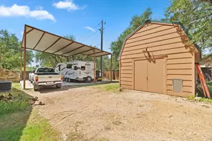 102 Camm Lary Cir, Burnet, TX 78611 - Photo 21