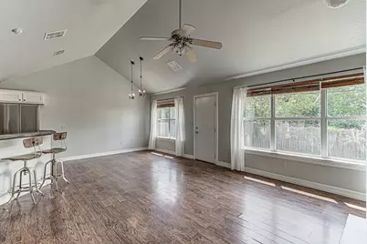 724 Cypress Ln, Cottonwood Shores, TX 78657 - Photo 3