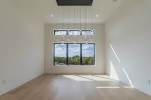 105 Manciano, Horseshoe Bay, TX 78657 - Photo 3