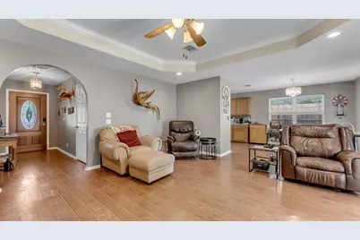 1004 E Johnson Street, Burnet, TX 78611 - Photo 3