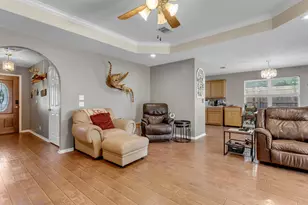 1004 E Johnson St, Burnet, TX 78611 - Photo 3