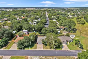 1004 E Johnson St, Burnet, TX 78611 - Photo 19