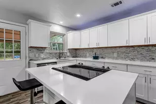 501 Possum Trot St, Burnet, TX 78611 - Photo 13