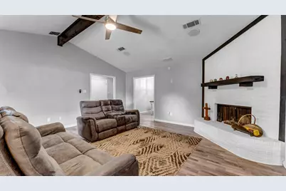 501 Possum Trot St, Burnet, TX 78611 - Photo 5