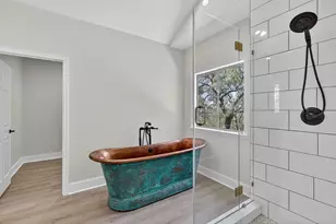 95 Gateway N, Marble Falls, TX 78654 - Photo 17