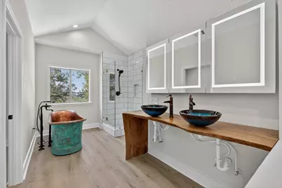 95 Gateway N, Marble Falls, TX 78654 - Photo 15