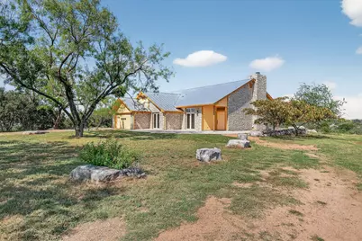 95 Gateway N, Marble Falls, TX 78654 - Photo 3