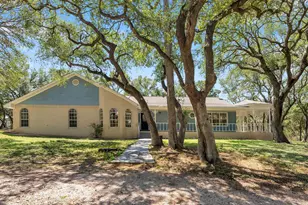 164 Thomas Ridge Rd, Burnet, TX 78611 - Photo 1