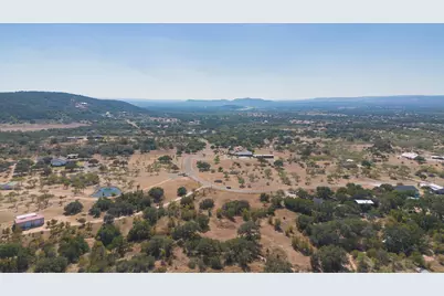 241 Lehne Loop, Buchanan Dam, TX 78609 - Photo 11