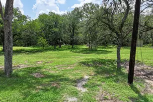 1413 Bluebonnet, Marble Falls, TX 78654 - Photo 3