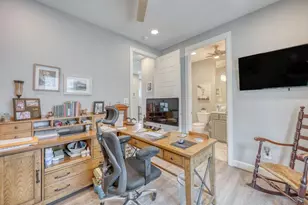 108 Island Cir, Kingsland, TX 78639 - Photo 9