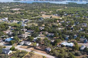 126 W Maple Dr, Granite Shoals, TX 78654 - Photo 1