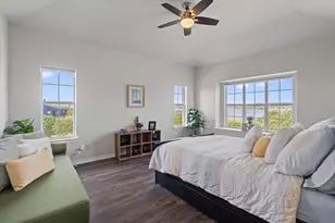 504 Lakeshore Cir, Lago Vista, TX 78645 - Photo 13