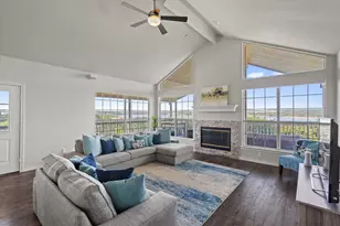 504 Lakeshore Cir, Lago Vista, TX 78645 - Photo 7