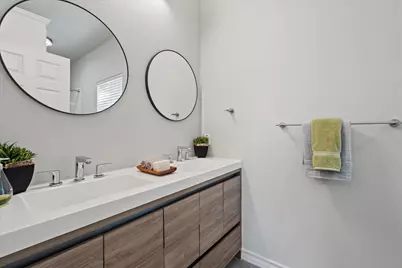 504 Lakeshore Circle, Lago Vista, TX 78645 - Photo 15