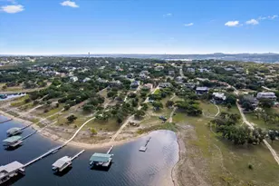 504 Lakeshore Cir, Lago Vista, TX 78645 - Photo 29