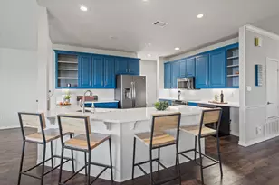 504 Lakeshore Cir, Lago Vista, TX 78645 - Photo 9