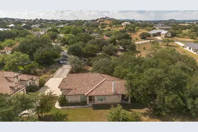 108 Gemstone, Horseshoe Bay, TX 78657 - Photo 3