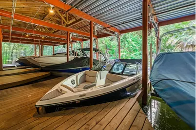 1937 Rue De St Tropez Apt 10, Austin, TX 78746 - Photo 1