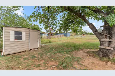 306 Avenue D, Marble Falls, TX 78654 - Photo 25