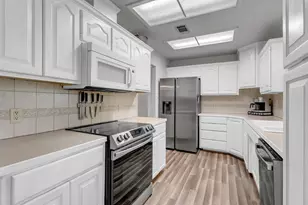 306 Ave D, Marble Falls, TX 78654 - Photo 13