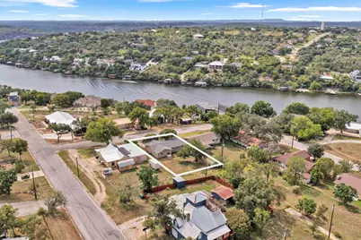 306 Avenue D, Marble Falls, TX 78654 - Photo 27