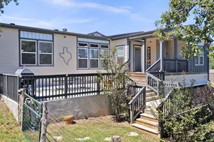 134 Pebble Ln, Kingsland, TX 78639 - Photo 1