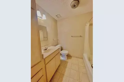 1801 Hickory Street, Llano, TX 78643 - Photo 17