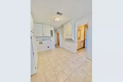 1801 Hickory Street, Llano, TX 78643 - Photo 13