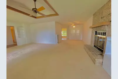 1801 Hickory Street, Llano, TX 78643 - Photo 7